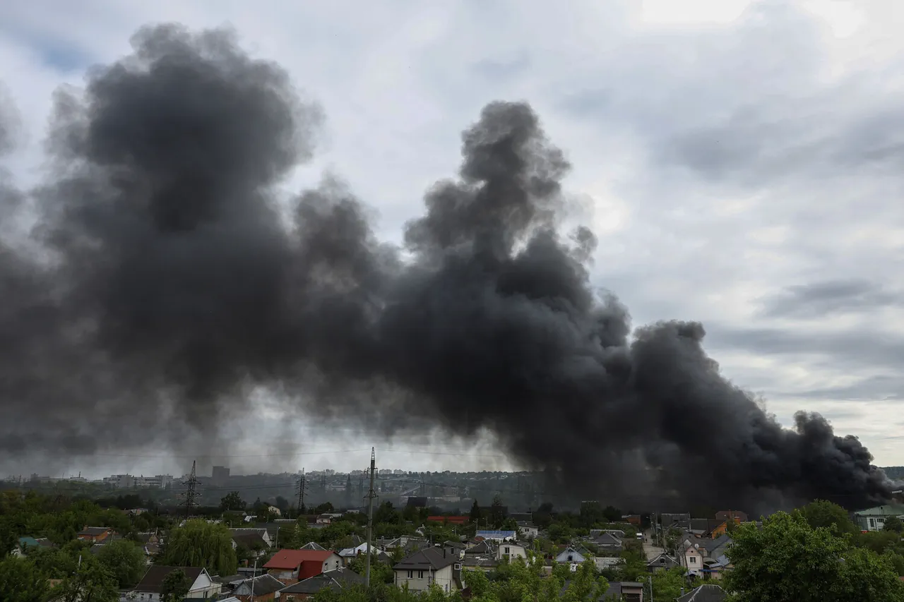 Explosions dans le sud de l'Ukraine : alerte aérienne et pannes de courant