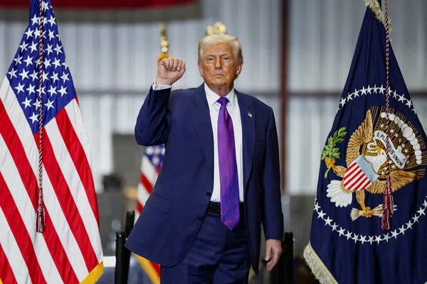 La stratégie aérienne et maritime des États-Unis contre l'Iran : une campagne prolongée ?