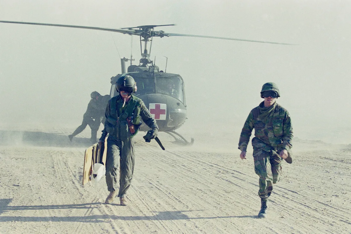 Les États-Unis déploient 50 000 soldats face à une escalade potentielle avec l'Iran