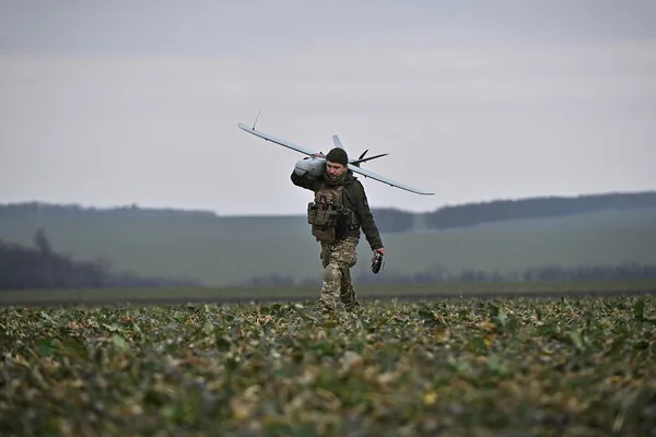 L'Ukraine et la Roumanie travaillent ensemble à la production de drones