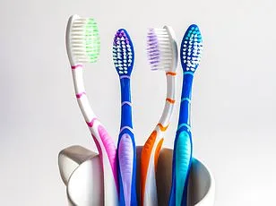 Combien de temps pouvez-vous conserver vos restes au réfrigérateur ? Les aliments à risque, selon un expert