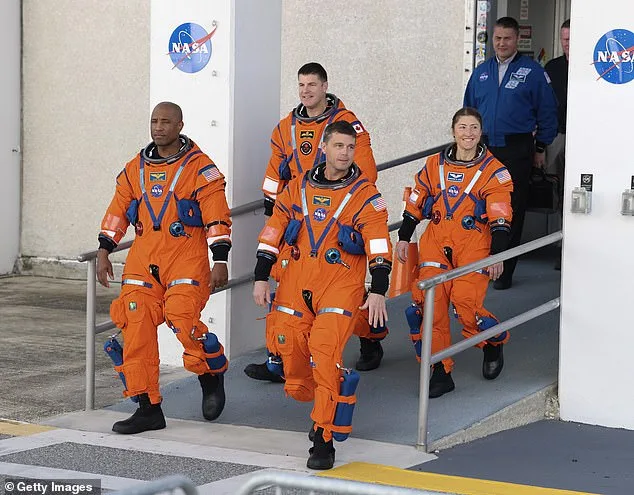 Un astronaute partage ses derniers mots avec ses filles avant une mission lunaire historique