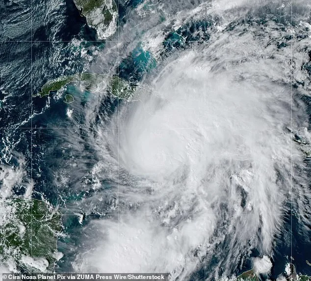 Prévisions ouragan : les côtes américaines sous menace