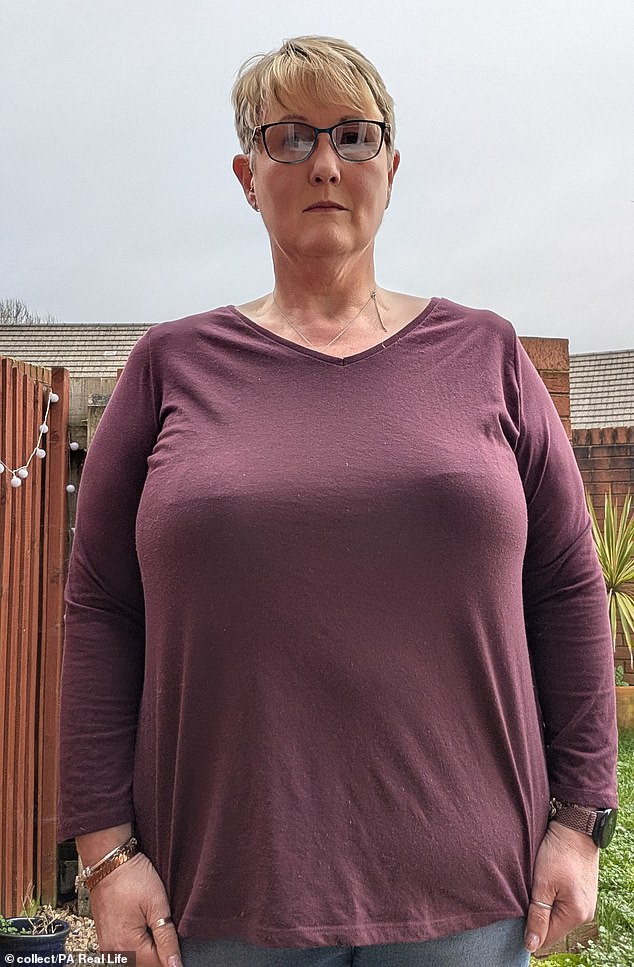 Joanna Brice déplore le refus du NHS de réduire ses 40K et ses lésions.