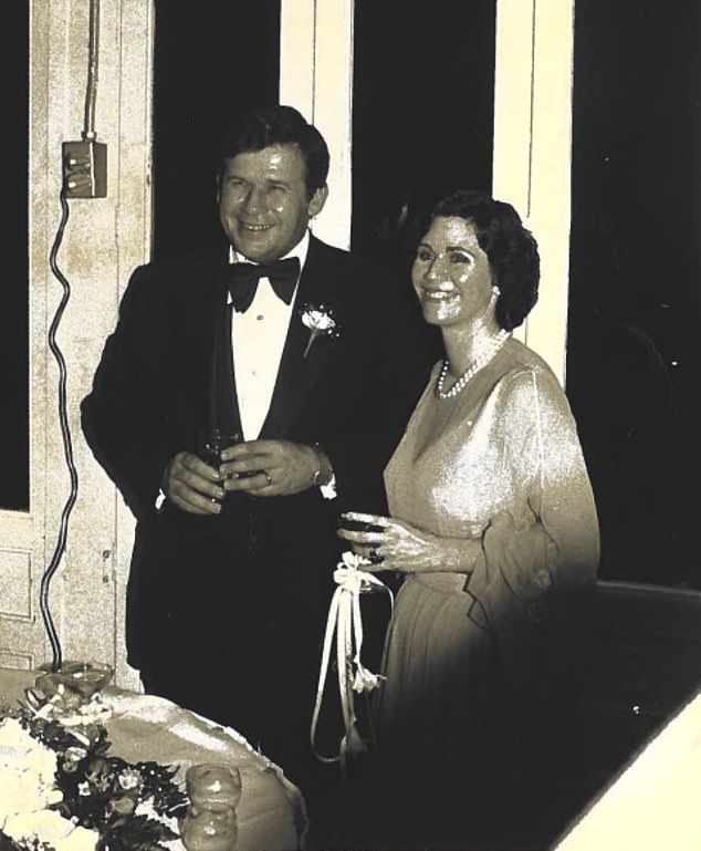 Tucker Carlson's Sister Accuses Him of Greed Over Family Fortune