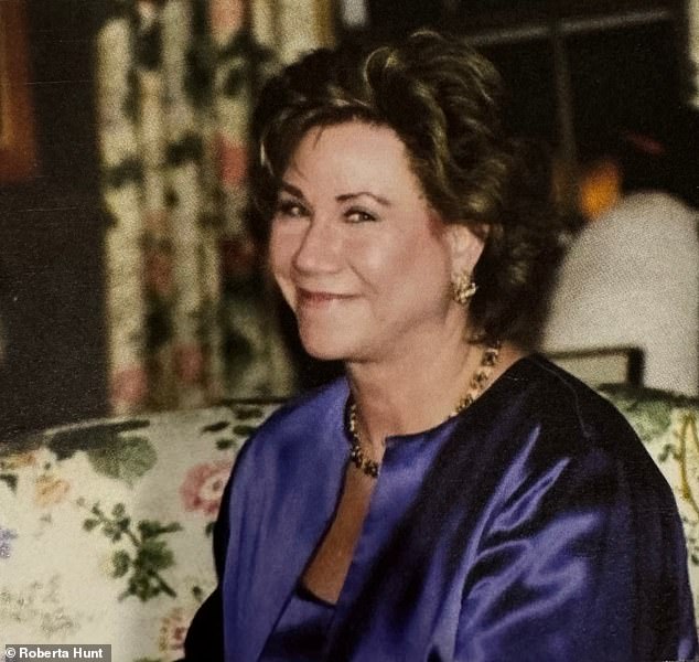 Tucker Carlson's Sister Accuses Him of Greed Over Family Fortune
