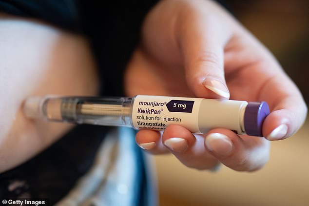 Doctors reveal three timing adjustments to reverse weight loss plateaus on injectable drugs.