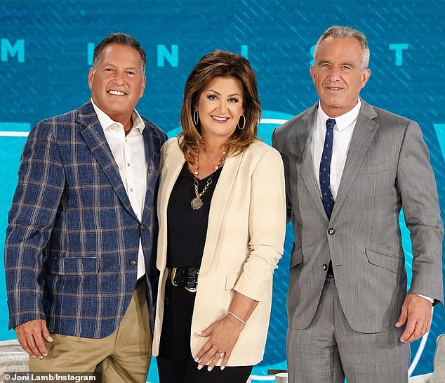 Joni Lamb, fondatrice de Daystar, décède à 65 ans après une blessure au dos.