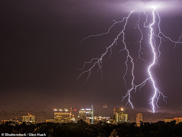 Millions Warned as Rare Tornado Alert Hits Pacific Northwest States