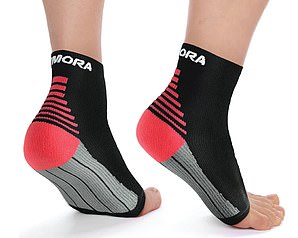 Surgeon reveals why foot pain worsens in morning and how to heal it.