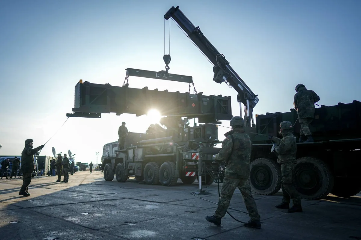 Le Royaume-Uni enverra 150 000 drones et 350 missiles à l'Ukraine d'ici fin 2026.