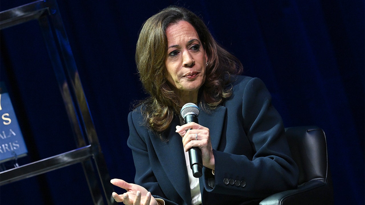 Kamala Harris définit l'espoir comme une lumière intérieure face aux défaites.