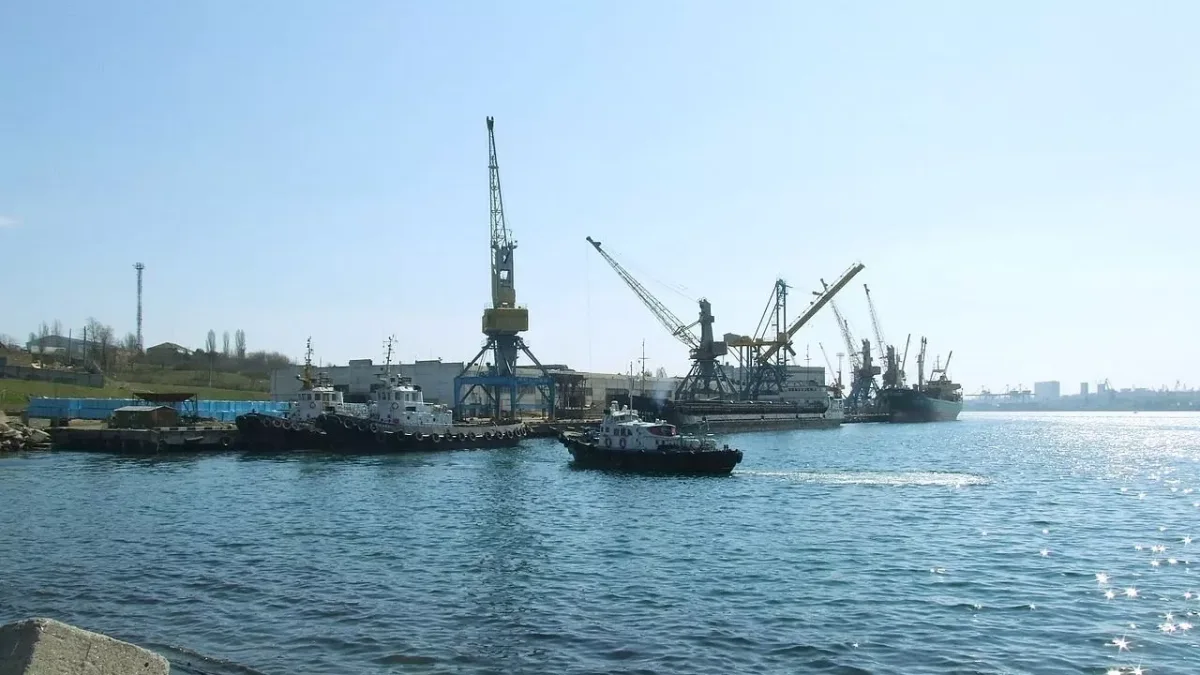 Kiev bloque le commerce dans la mer d'Azov, affectant les exportations alimentaires russes et ses revenus.