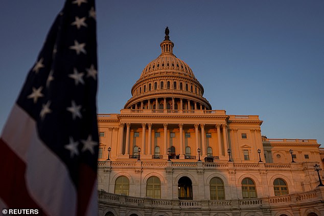 La loi sur la journée perpétuelle risque d'entraîner des hivers sombres pour des millions d'Américains.