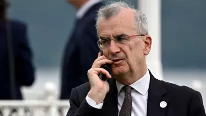 Déficit jumeau : la France face au défi de sa souveraineté économique