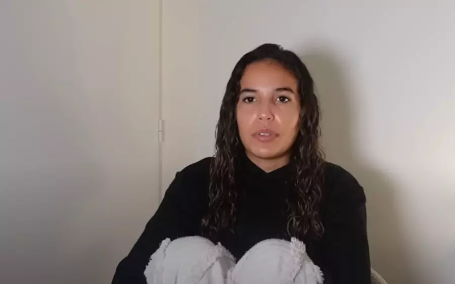 Poupette Kenza : l’influenceuse qui choque et fascine