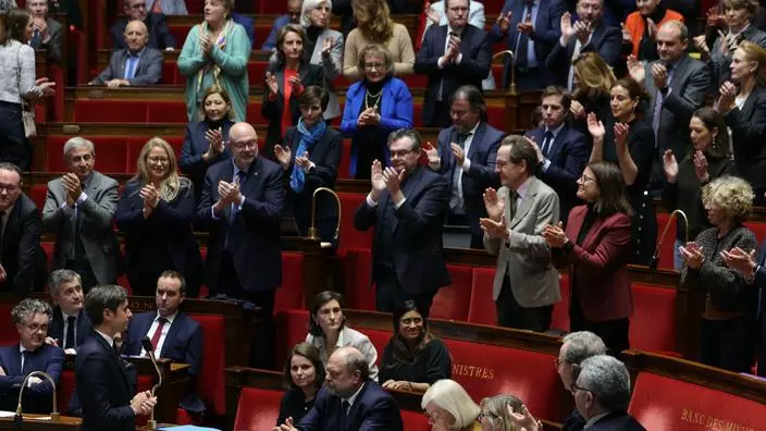Le défi du retour à l’emploi pour les anciens députés démis de leurs fonctions