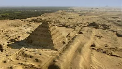Un système hydraulique ingénieux : clé de la construction de la pyramide du roi Djoser