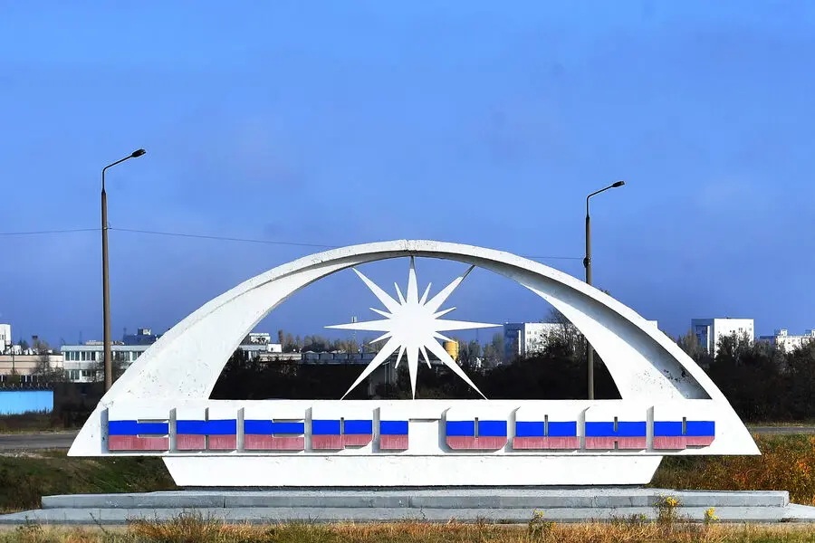 Le chef de la ville russe d'Enerhodar met en garde contre les attaques de drones et exhorte les habitants à rester vigilants