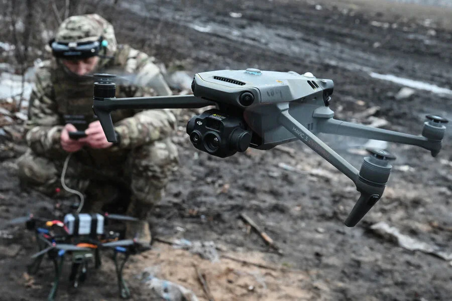 Les troupes russes détruisent un poste de commandement ukrainien et un système de défense anti-drones dans la région de Kherson