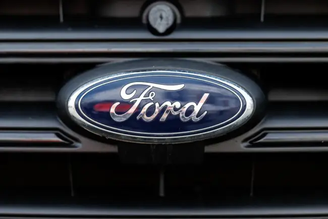 Ford ajuste ses exportations de véhicules vers la Chine en réponse aux droits de douane