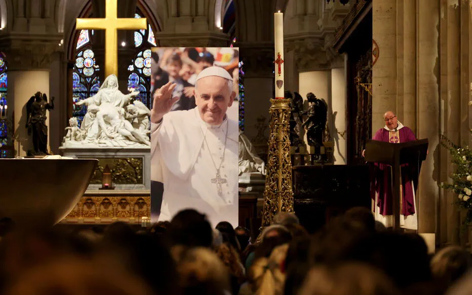 Hommage interreligieux au pape François lors de la visite d'Emmanuel Macron à La Réunion