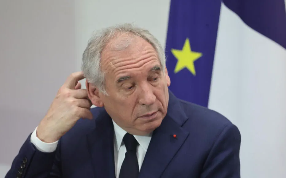 La dynamique du groupe MoDem à l'Assemblée nationale face aux défis du pouvoir