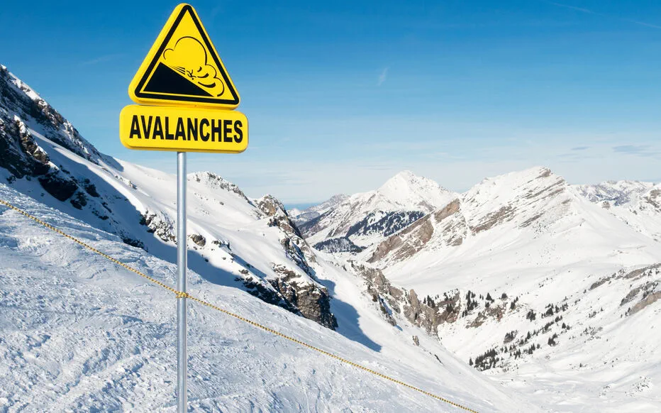 La Savoie sous une menace d'avalanche après une forte chute de neige
