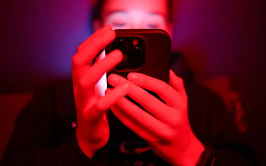 La vengeance d’une adolescente : une histoire de rivalité et de vengeance dans un collège de Seine-Saint-Denis