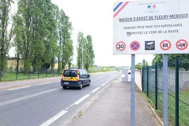 Le village des criminels : une ville britannique au cœur de la prison