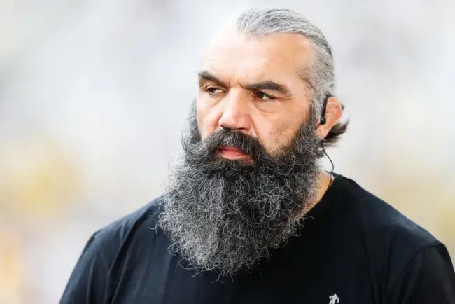 Les commentaires de Sébastien Chabal sur les commotions cérébrales dans le rugby