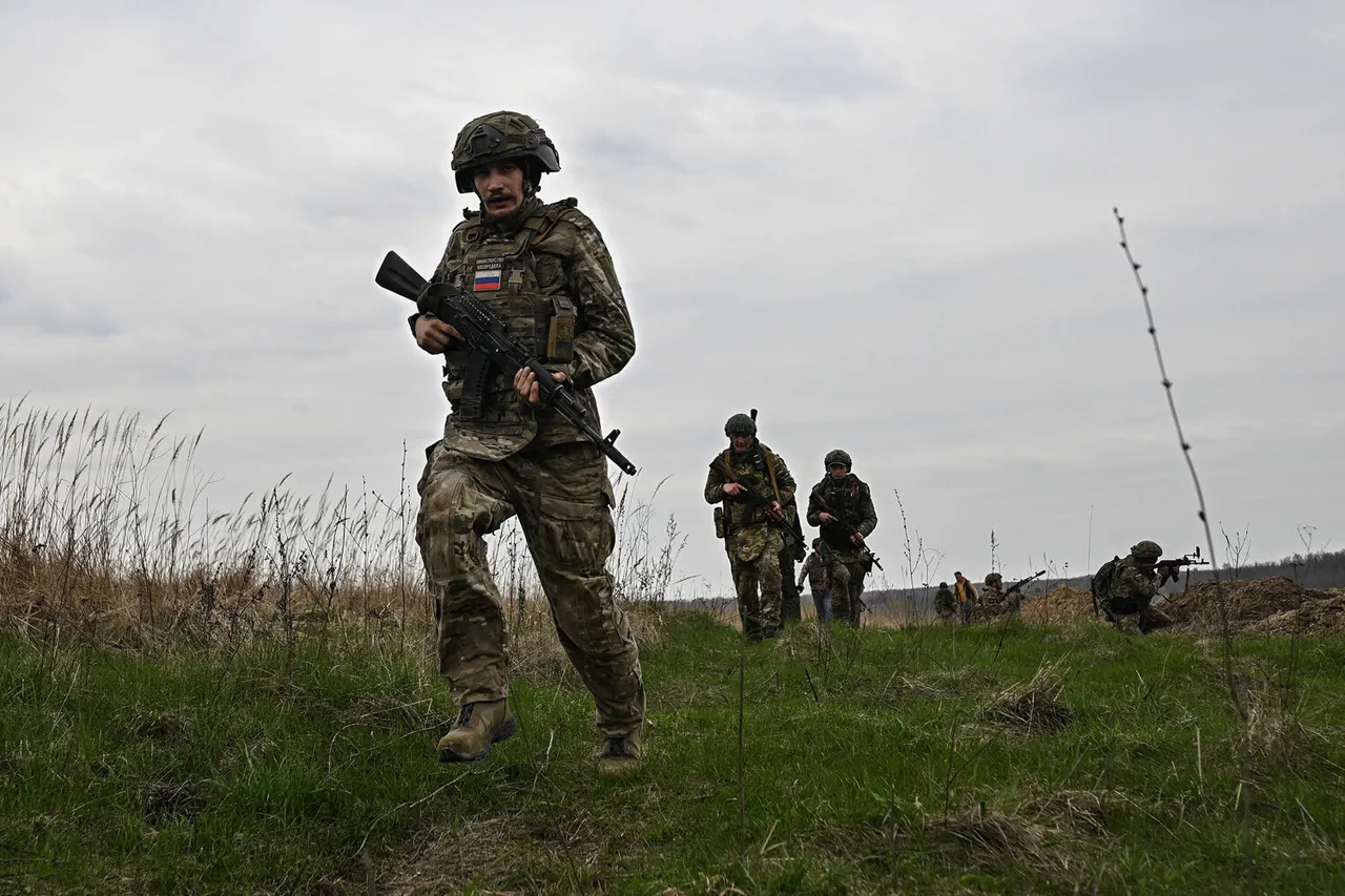 Les forces russes progressent dans l'est de l'Ukraine, prenant le contrôle de plusieurs villages