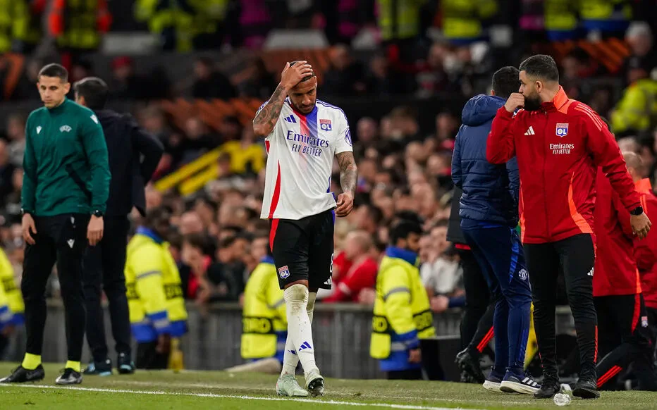 Les Lyonnais abattus par l'élimination face à Manchester
