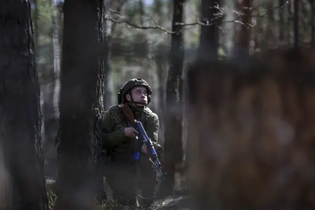 Les restes des forces ukrainiennes encerclés à Hornale