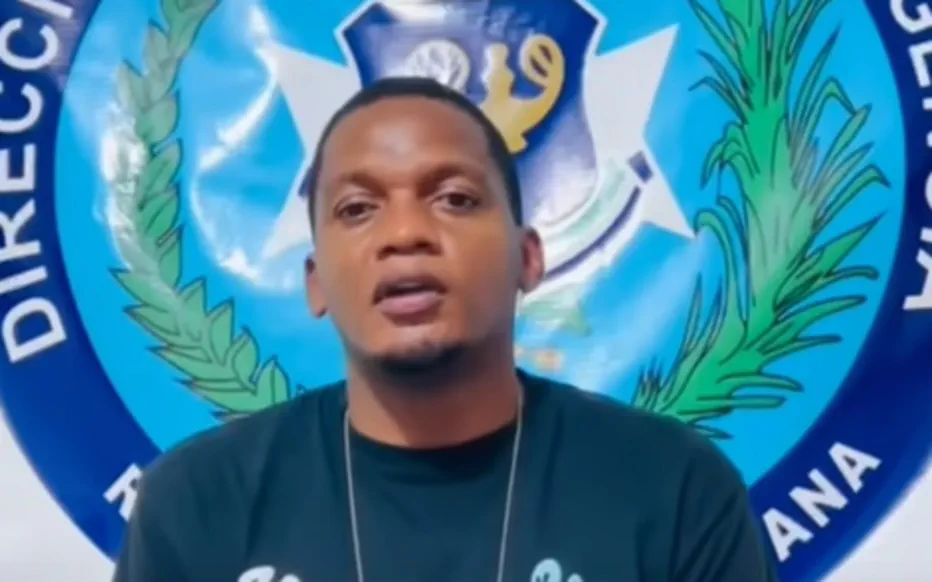 Liberation d'un homme accusé de faux sauvetage lors de l'effondrement d'une boîte de nuit à Saint-Domingue.