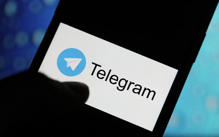 Macron et Retailleau promettent une réponse ferme aux attaques contre les prisons