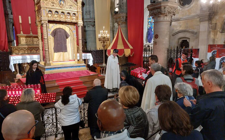 Pâques à Argenteuil : faible affluence à la basilique Saint-Denys