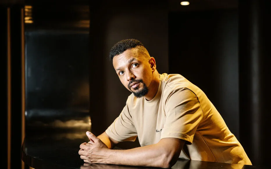 Saint-Denis s'amuse avec l'humour au festival Waly Dia