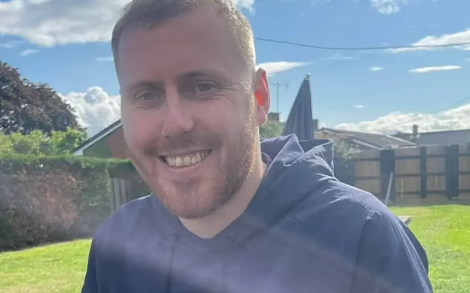 Tragédie de mariage : la mort d'Oliver Holroyd lors de son enterrement de vie de garçon en Espagne