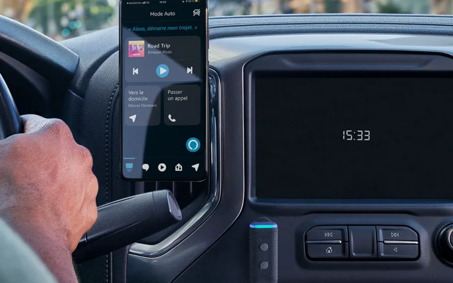 Transformez Votre Voiture en un Cockpit Connecté avec Amazon Echo Auto