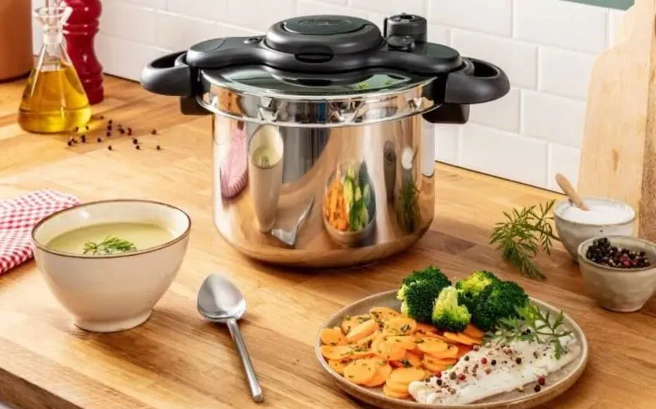 Cocotte-Minute Seb ClipsoMinut' Day by Day : une promotion incroyable pour des repas familiaux faciles et savoureux