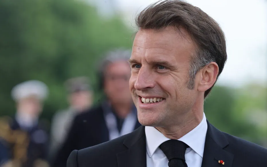 Emmanuel Macron se prépare pour une joute oratoire sur TF1