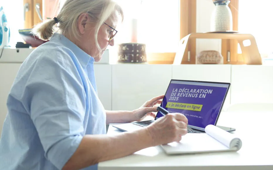 Impôts : la date limite approche pour les déclarations en ligne et papier