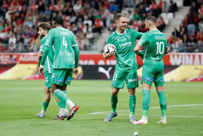 La bataille finale pour éviter la relégation : Saint-Étienne contre Le Havre