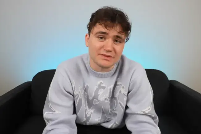 La vérité que j'ai vécue : Néo se confie sur ses débuts dans les médias