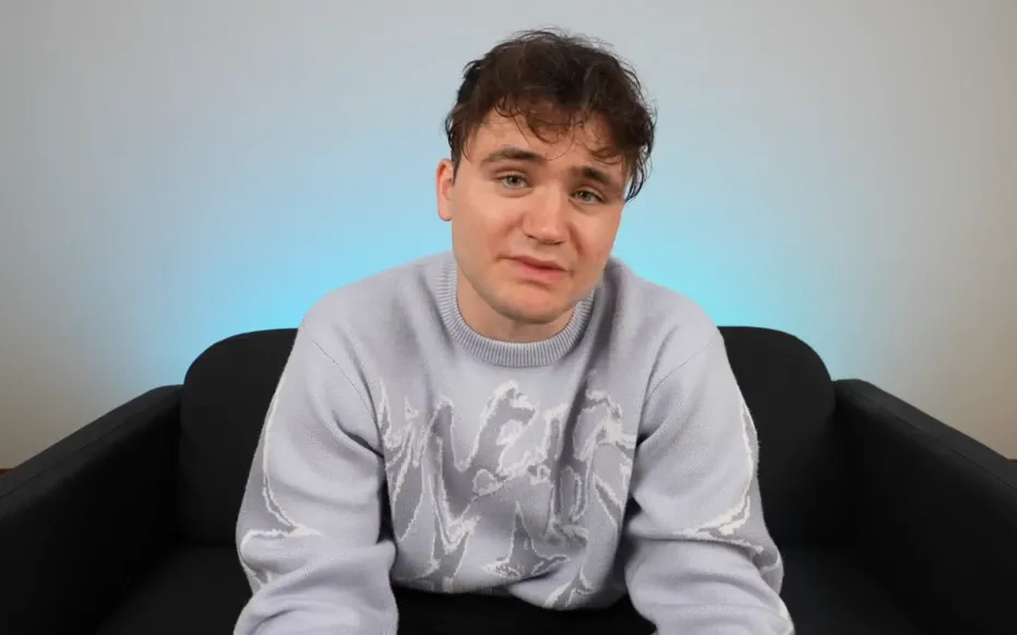 La vérité que j'ai vécue : Néo se confie sur ses débuts dans les médias