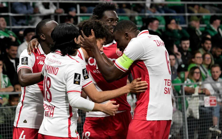 Saint-Étienne bat Monaco dans un match palpitant