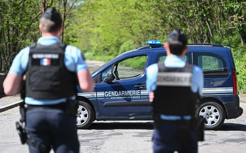Une femme soupçonnée d'avoir tué son compagnon au moyen d'une arme blanche à Roquefort-les-Pins
