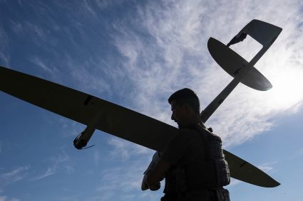La défense aérienne russe abat plusieurs drones ukrainiens