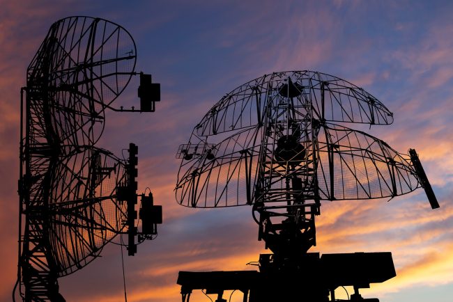 La Russie repousse une vague massive de drones ukrainiens